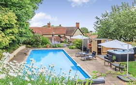 8 Bed In Nether Stowey Oc-C30194